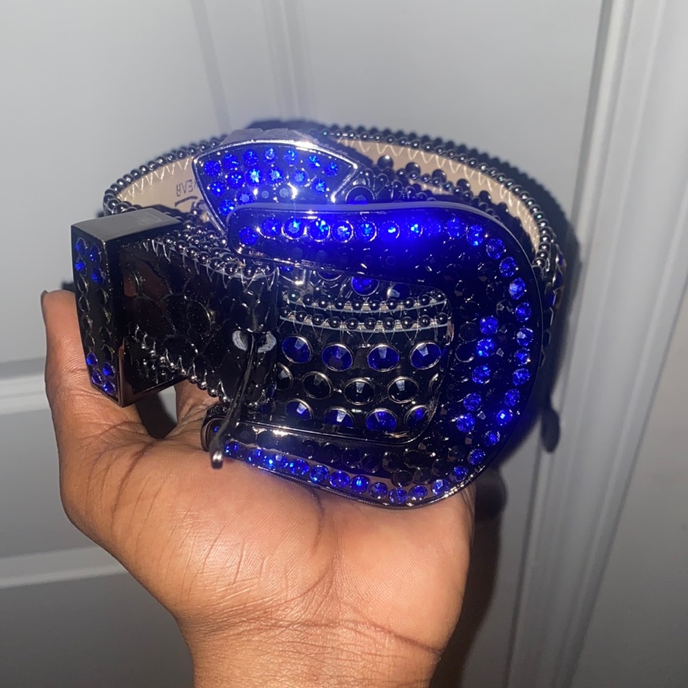 Black and blue Rock belt